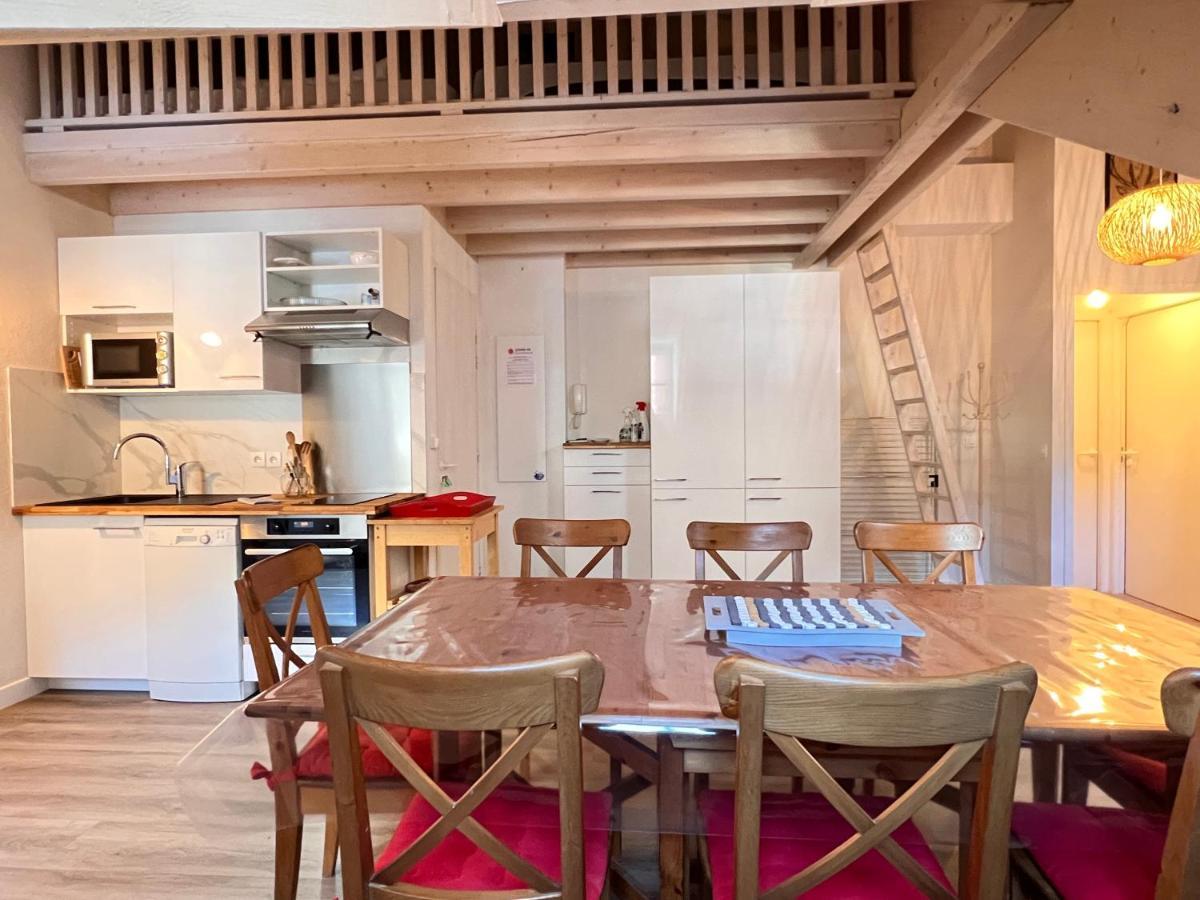 Place De La Mairie T2 Type Loft 70M2 Terrasse 35M2 Cauterets Dış mekan fotoğraf